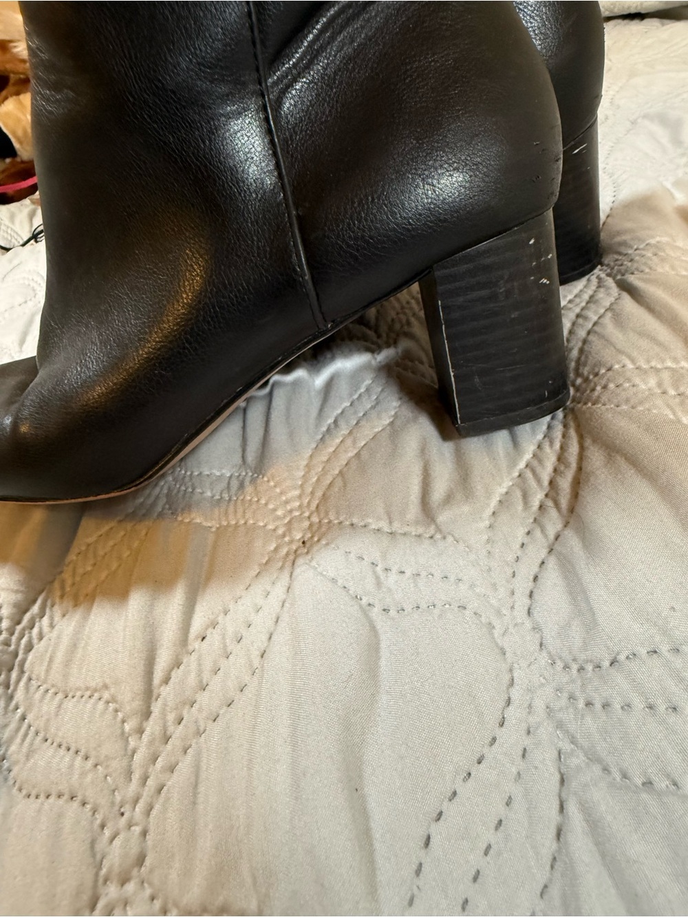LOFT Black Faux Leather Ankle Booties Size 9M Block Heel Side Zip - Picture 5 of 10